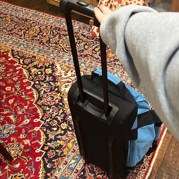 L.L. Bean Adventure Medium Rolling Duffel Bag - Picture 12 of 12